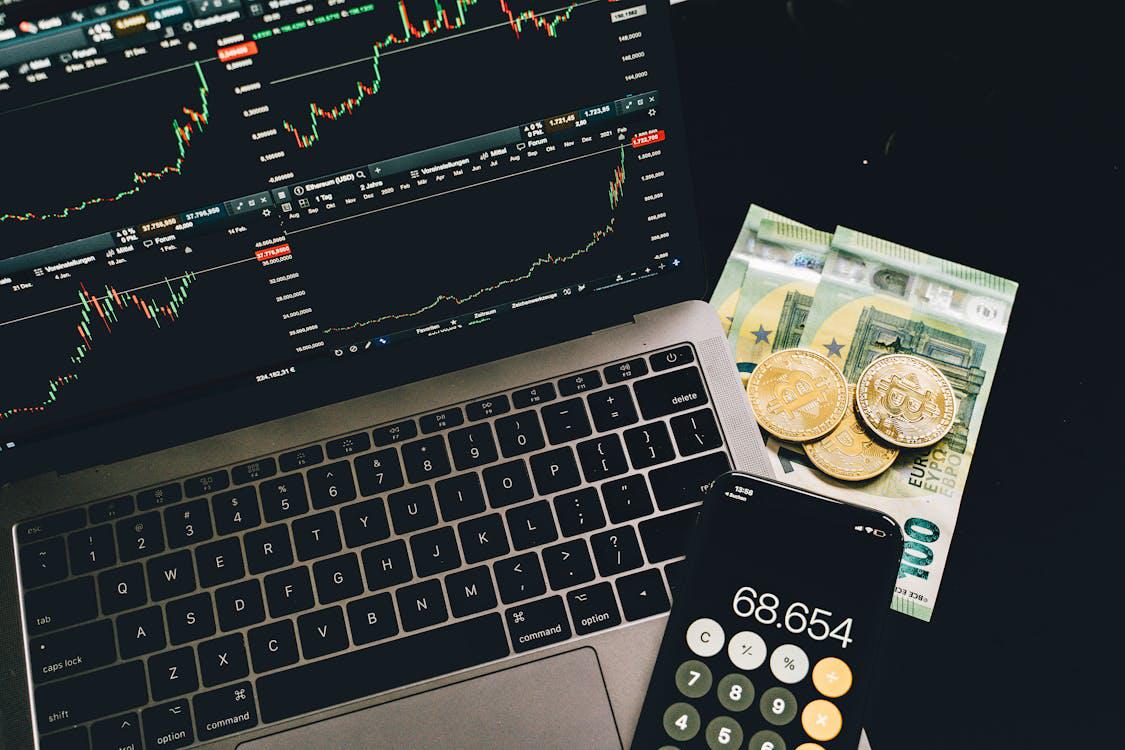 Blockchain Technology Transforming Supply Chain