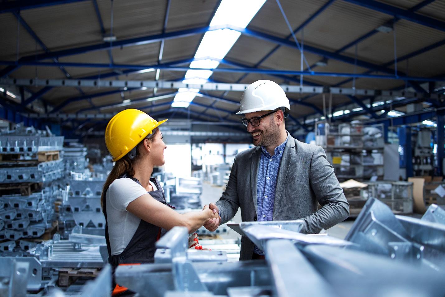 Manufacturing Risk Comparison for Global Buyers